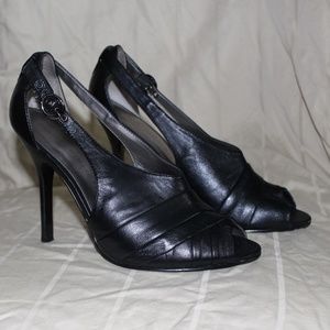 Marc Fisher Black Leather Peep Toe Heels Sz 10